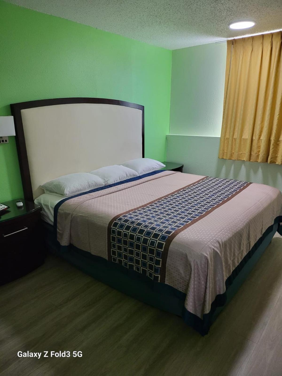Value Inn & Suites Salina Buitenkant foto